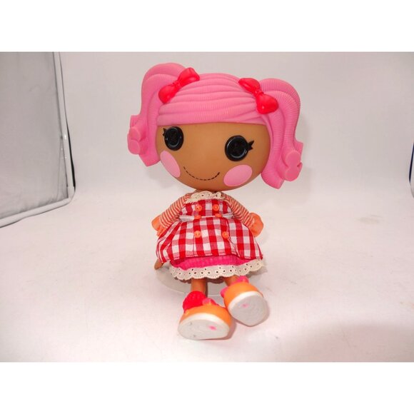 Lalaloopsy Pepper Pots and Pans Doll With Pink Sew Bed & Pillow - Picture 3 of 16